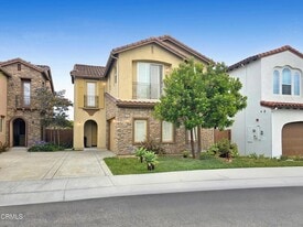 1608 Mulligan St, Unit 502 in Oxnard, CA - Building Photo