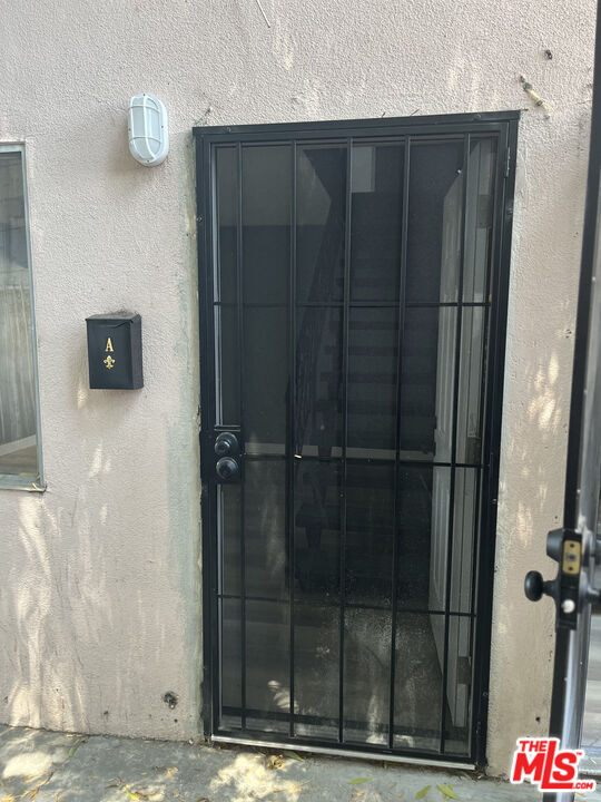 property at 602 N Sloan Ave