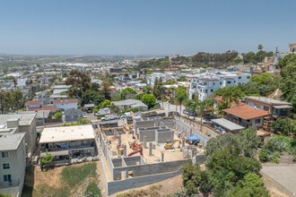 Hillside in San Diego, CA - Building Photo - Building Photo