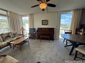 1617 Ke’eaumoku St in Honolulu, HI - Building Photo - Building Photo