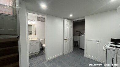 3138 Bentley Dr in Mississauga, ON - Building Photo - Building Photo