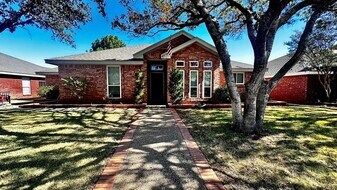 4618 Bishops Castle Dr in Midland, TX - Building Photo