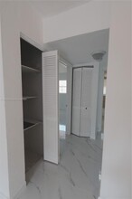 1245 W 24th St in Hialeah, FL - Building Photo - Building Photo