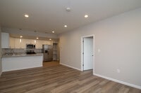 1923 Ashland Ave photo'