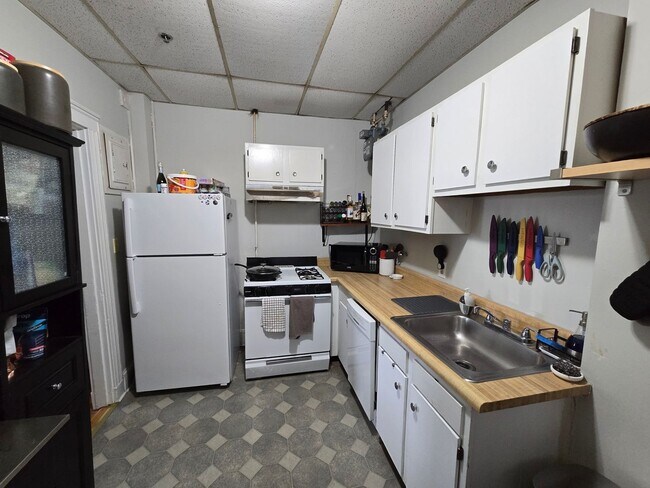 property at 1691 Commonwealth Ave