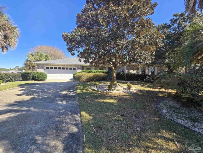 property at 2034 Bayou Dr