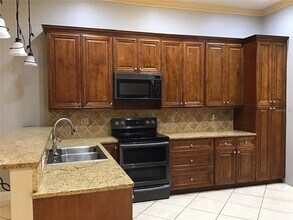 3565 Worthington Ave in North Port, FL - Building Photo - Building Photo