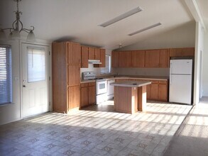 14615 Diamond Ave in Entiat, WA - Building Photo - Building Photo