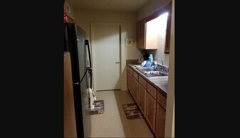 226 Spanish Oaks Rd in Guin, AL - Building Photo