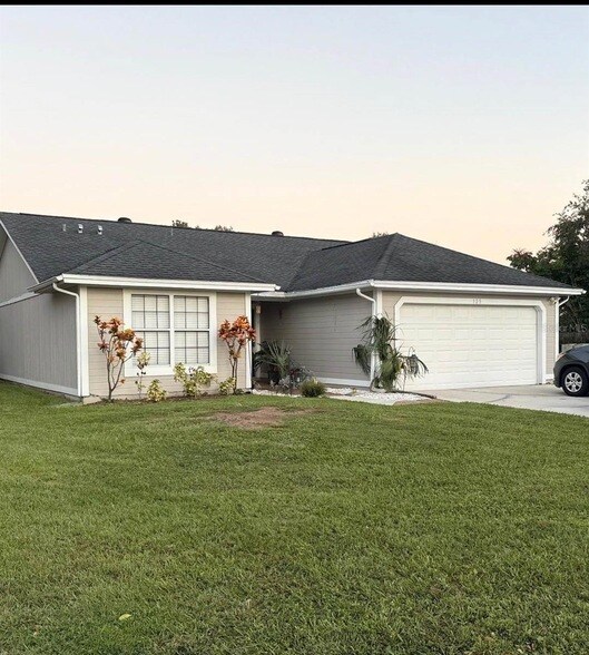 125 Spanish Moss Ct in Orlando, FL - Foto de edificio