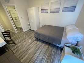 1620 N 23rd Ave, Unit E3 in Hollywood, FL - Building Photo