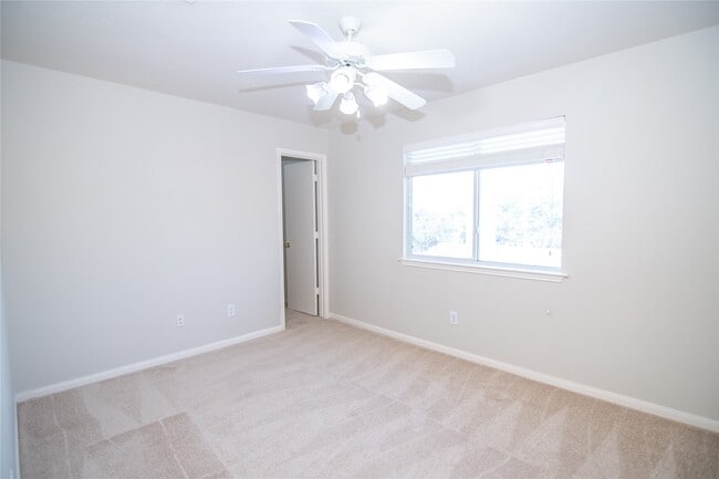 property at 25914 Chapman Falls Dr