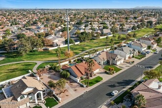 1101 N Peppertree Dr in Gilbert, AZ - Building Photo - Building Photo