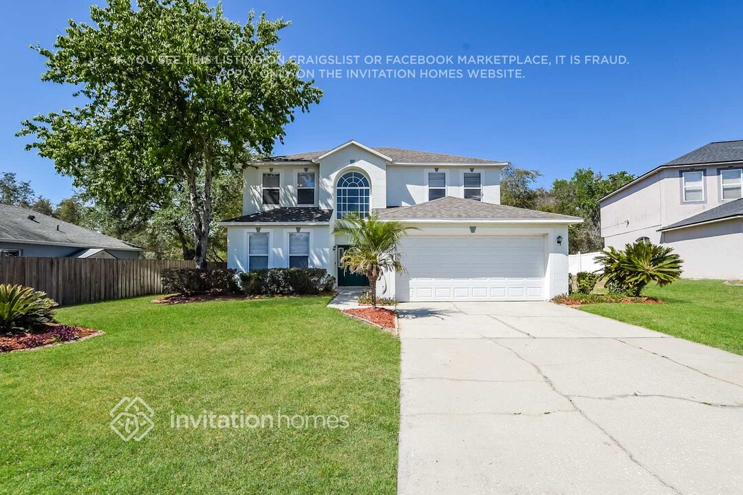 371 Pebble Ct in Minneola, FL - Foto de edificio