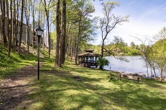 Residences at Vinings Mountain in Atlanta, GA - Building Photo - Building Photo