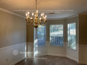 1357 Hillandale Rd in Lawrenceville, GA - Foto de edificio - Building Photo