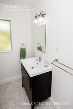 33 Ronada Ave in Piedmont, CA - Building Photo - Building Photo