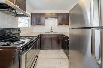 Hillside Manor in Birmingham, AL - Foto de edificio - Interior Photo