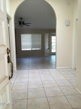 8878 E Sheena Dr in Scottsdale, AZ - Building Photo - Building Photo