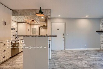 8335 Fairmount Dr in Denver, CO - Building Photo - Building Photo