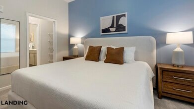 5340 Periwinkle Hl Ave in Charlotte, NC - Foto de edificio - Building Photo