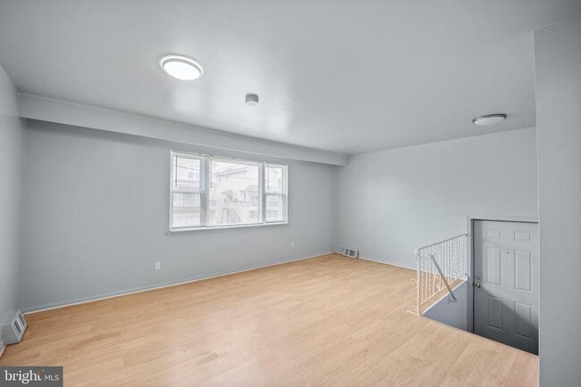 7727 Langdon St in Philadelphia, PA - Building Photo - Building Photo