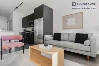 1000 S Clark St in Chicago, IL - Building Photo - Building Photo