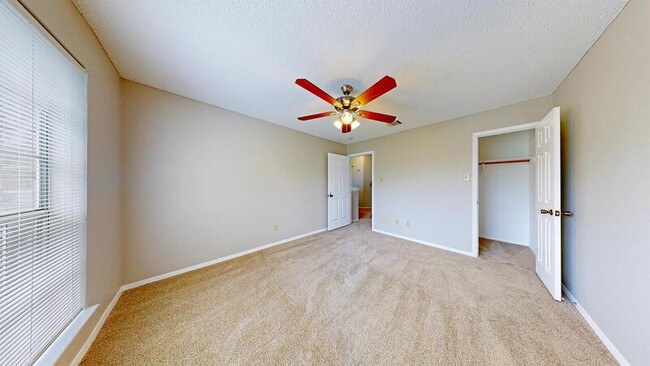 213 Sycamore Dr, Unit BEDROOM 2E - 736096 in Cedar Park, TX - Building Photo - Building Photo