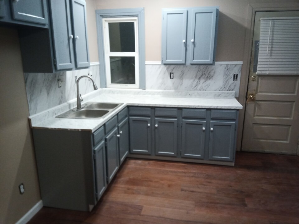 842 Memorial Ave in Williamsport, PA - Building Photo