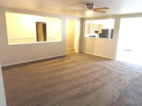 9535 Autumn Leaf Way in Reno, NV - Building Photo - Building Photo
