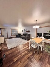 1339 Glenn Pl in Eau Claire, WI - Building Photo - Building Photo