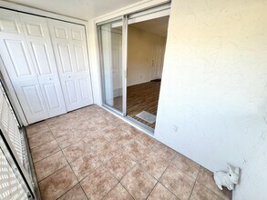 1000 NW 13th St in Boca Raton, FL - Building Photo - Building Photo