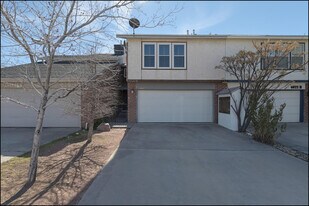 6622 Dawn Dr in El Paso, TX - Building Photo