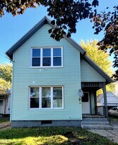 1619 Myrtle St, Unit Myrtle#2 in Erie, PA - Building Photo