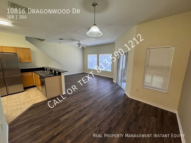 10816 Dragonwood Dr in Tampa, FL - Building Photo - Building Photo