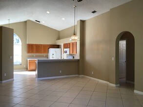 2238 Holly Ridge Dr in Ocoee, FL - Foto de edificio - Building Photo