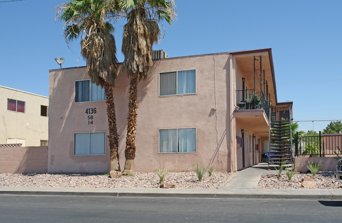 4120-4136 Silver Dollar Ave in Las Vegas, NV - Building Photo