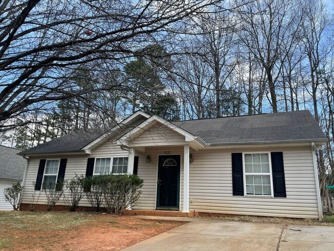 property at 1227 Grass Meadows Ct