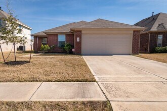 Rodeo Palms in Manvel, TX - Building Photo - Interior Photo