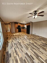 911 S Hightower St in Stillwater, OK - Building Photo - Building Photo