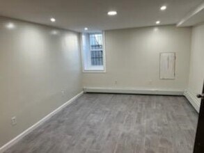 39 Belmont Ave in Jersey City, NJ - Building Photo - Building Photo