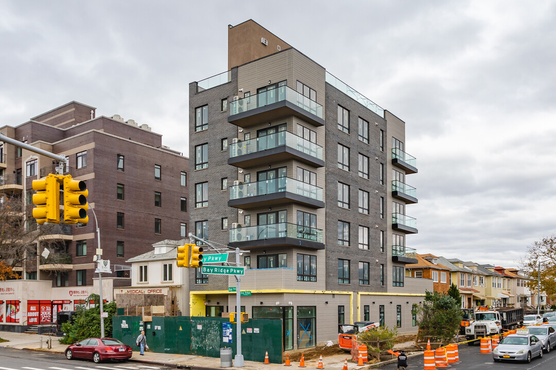 7504 Bay Pky in Brooklyn, NY - Foto de edificio