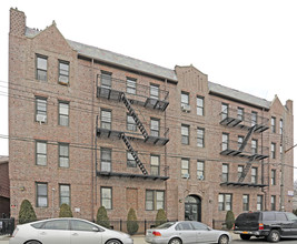 103-02 117th St in Jamaica, NY - Foto de edificio - Building Photo