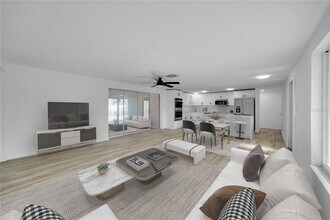 3307 Pinetree St in Port Charlotte, FL - Building Photo - Building Photo