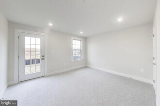 1774 Ml Br Dr in Laurel, MD - Building Photo - Building Photo