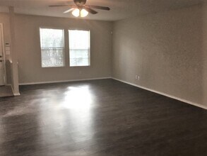 1639 Mason King in San Antonio, TX - Building Photo - Building Photo