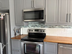 1769 S Lee St in Lakewood, CO - Foto de edificio - Building Photo