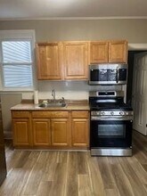 131 W 25th St in Bayonne, NJ - Building Photo - Building Photo