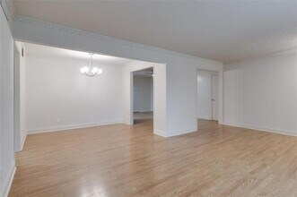4705 Skillman St in Dallas, TX - Building Photo - Building Photo