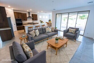 23024 E Watford Dr in Queen Creek, AZ - Building Photo - Building Photo